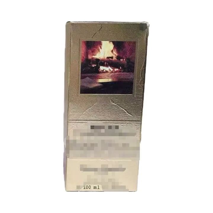 Channel Perfume Untitled Unnamed Eau De Toilette Lazy Weekend Limited Edition by the Fireplace Fruity Floral Woody Notes عطر شانيل Untitled Named Eau De Toilette Lazy Weekend Limited Edition by the Fireplace برائحة الفواكه والزهور والخشب